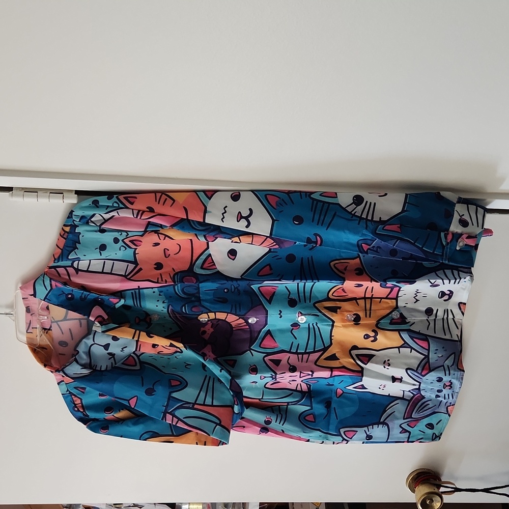 Long sleeved, adorable cat printed blouse